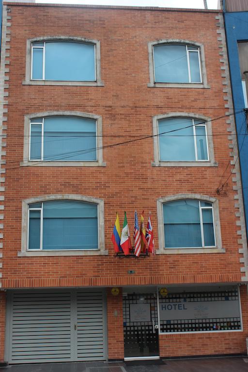 Hotel Real Estación Bogotá Exterior foto